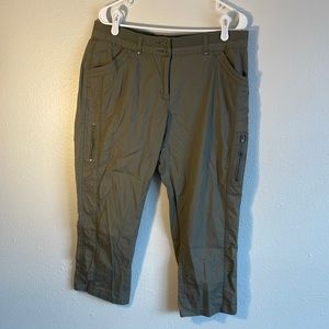 Chicos cargo pants olive green